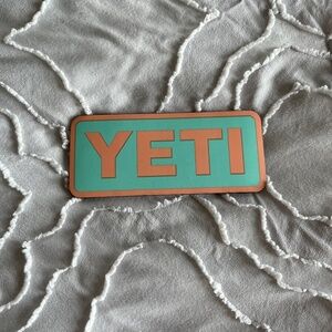 NEW Yeti Magnet - Aqua w/ Coral